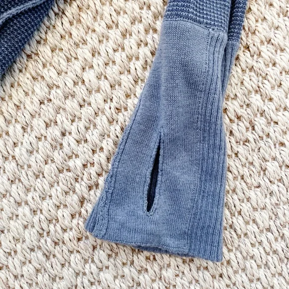 Lululemon Athletica Blue Gray reversible Waffle Boat Neck long Sweater womens 6 - Picture 4 of 5